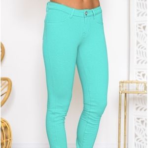 🆕 Mint Skinny Jeggings